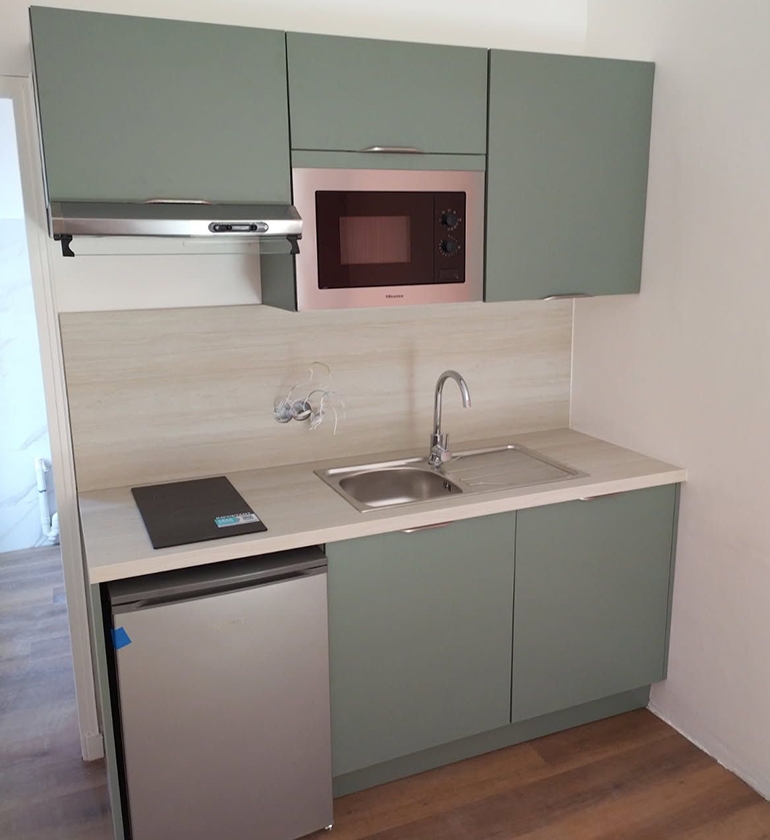 Petite linéaire vert