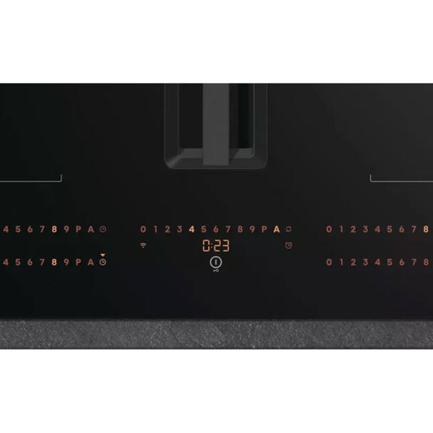 Plaque de cuisson induction aspirante 83 cm - Hisense HEH8443BSCWF1