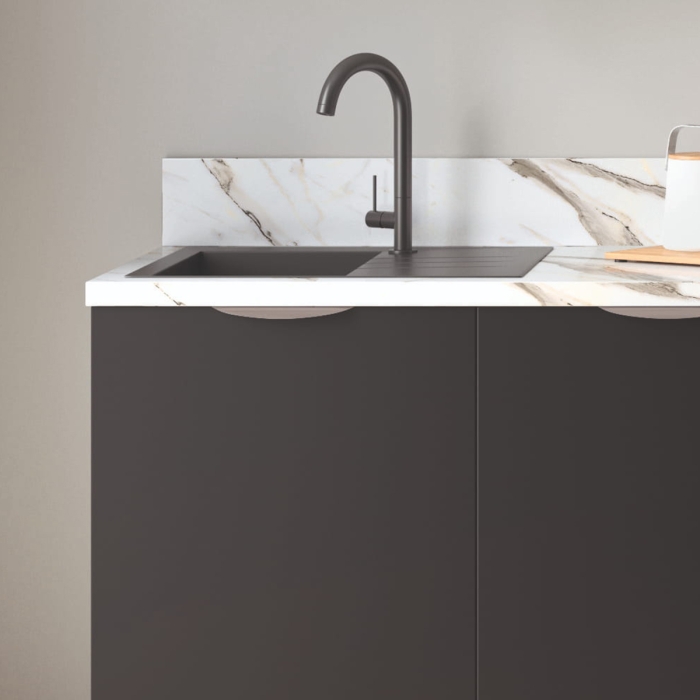 Cuisine complète Noir mat 220 cm avec meuble hotte