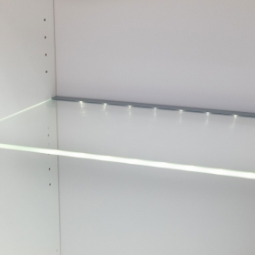 Tablette en verre avec réglette LED - L. 60 cm
